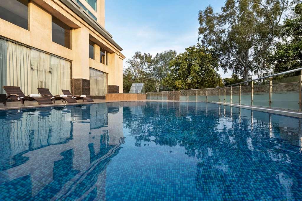 Ramada By Wyndham New Delhi Pitampura Hotel Facilities photo