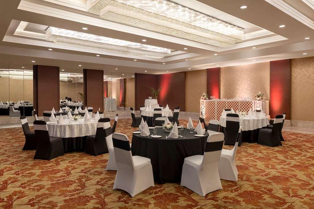 Ramada By Wyndham New Delhi Pitampura Hotel Facilities photo